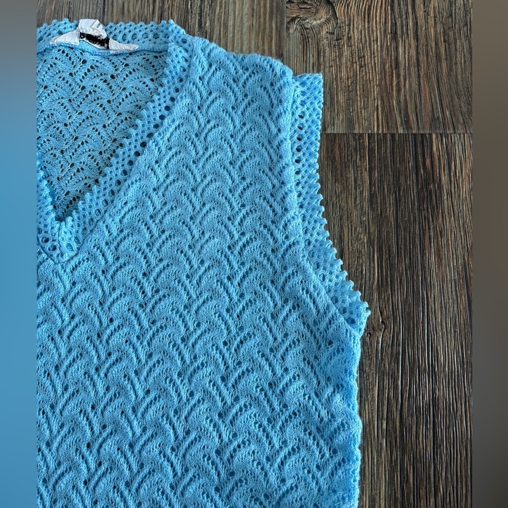 Sheer Crochet Knit Sleeveless V-Neck Shirt Tank Top Womens Lg Acrylic Baby Blue - Picture 6 of 8